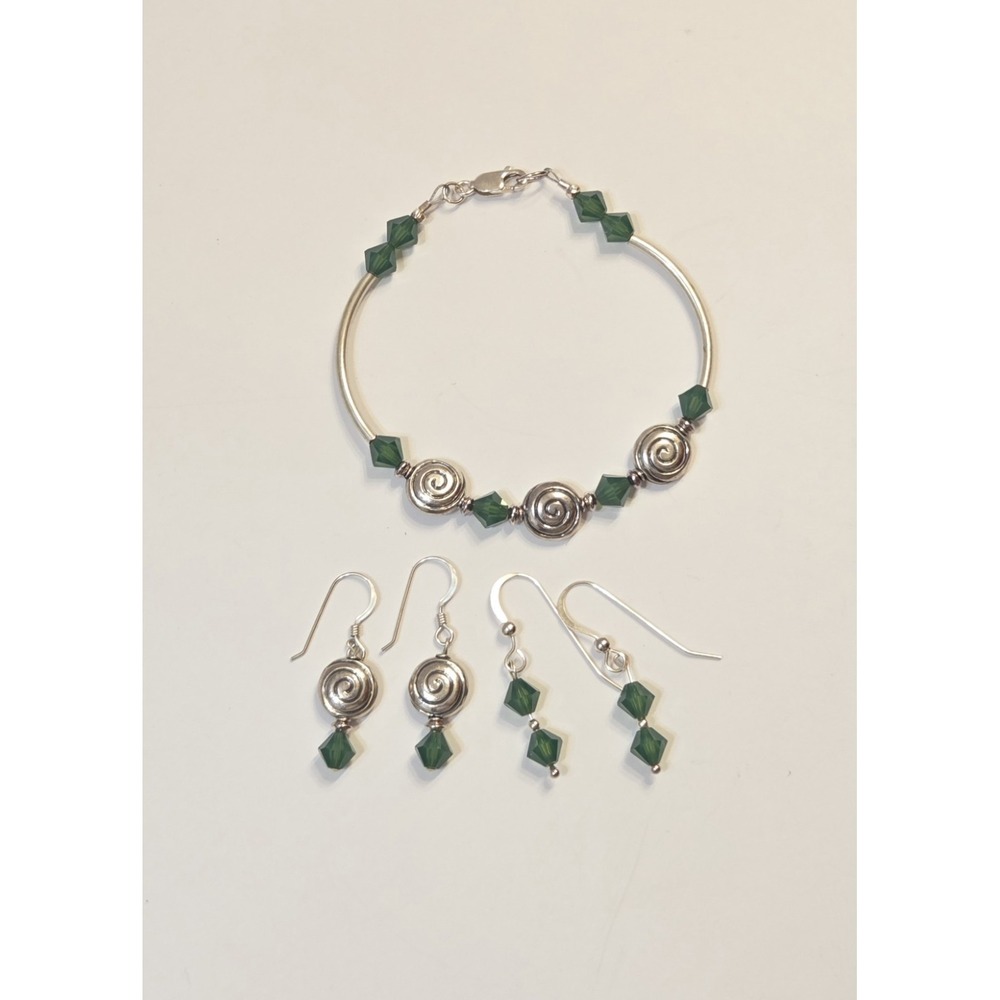 Unique Sterling Silver & Green Crystal Bracelet & 2 Pairs Of Earrings Set